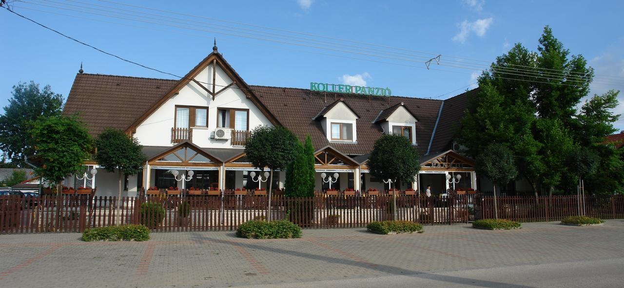Koller Panzio Hotel Bonyhad ภายนอก รูปภาพ